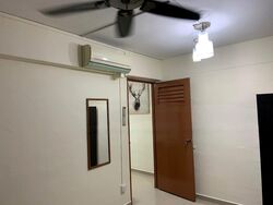 Blk 527 Jurong West Street 52 (Jurong West), HDB 3 Rooms #578657961
